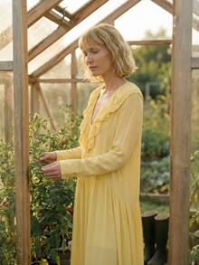 Vestido largo cuello V con volantes y manga acampanada, estilo vacacional primavera verano 2026 - Amarillo - Ver 3
