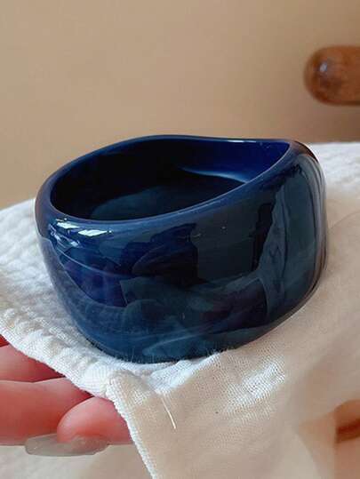 1pc Design Acrylic Bangle, Vintage Exaggerated Jelly Color Bracelet, Retro Jewelry Accessory