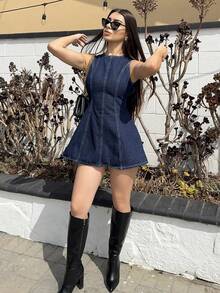 Vestido Vaquero Mini Azul con Espalda Descubierta para Mujer - Denim Casual Sexy con Lazo en la Espalda, Corte Ajustado y Falda con Volumen, Ideal para Verano - Azul - Ver 4