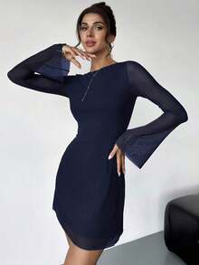 Vestido mini minimalista, elegante y sexy de lunares blanco y negro para mujer, estilo retro con cuello barco, mangas acampanadas, cintura alta y línea A, ideal para primavera/verano, Día de San Valentín - Azul marino - Ver 3
