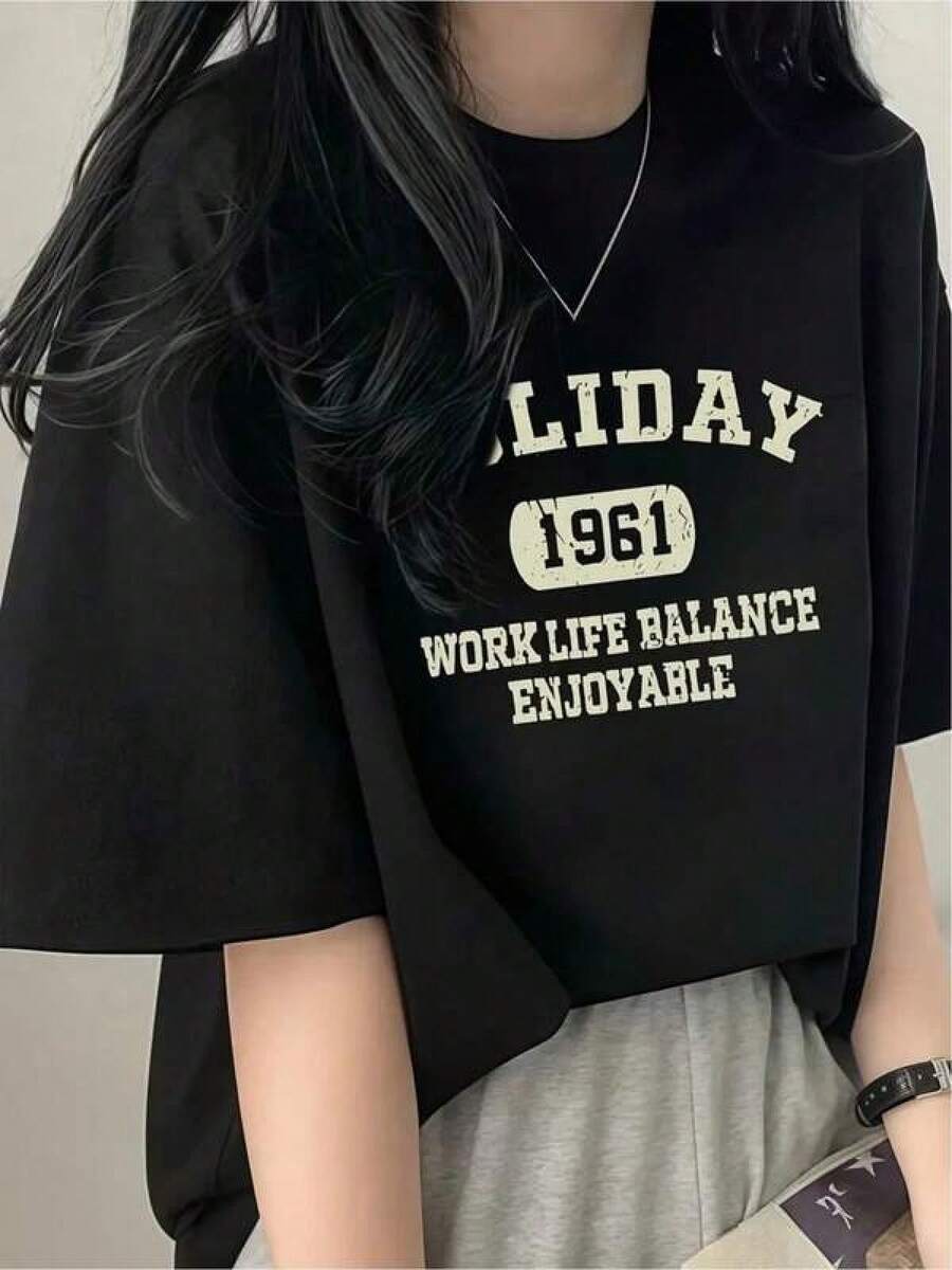 New 2026 Women's T-Shirts, Couple T-Shirts, Comfortable Casual Urban Style Modern Design Work-Life Balance 1961 Graphic Statement Versatile For Daily Use On Various Occasions Unisex One Size Black Fashion - 黑色 - 查看 1