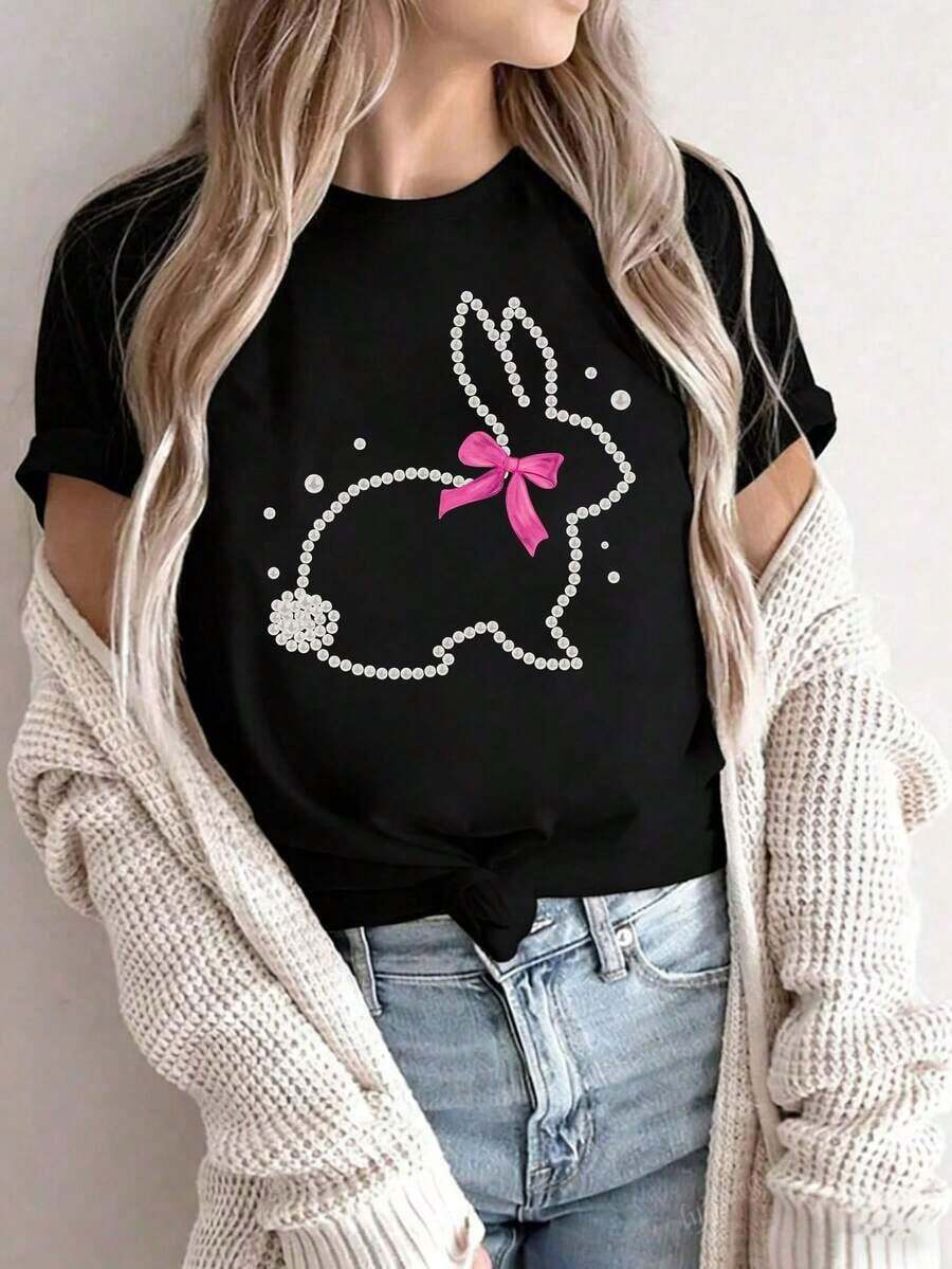 Women's Casual Summer T-Shirt With A Round Neck, Fitted Silhouette, And Short Sleeves, Featuring An Oil Painting Print With Floral, Heart, Cherry, And Lettering Designs. Simple, Casual Fabric With A Sporty Style, Perfect For Everyday Wear And A Valentine's Day Date. - YH1782 - 黑色 - 查看 1