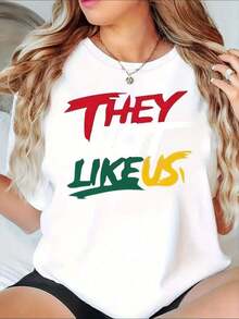 Women's "They Like Us" Graphic T-Shirt, Casual T-Shirt With Funny Slogan For Daily Wear And Social Outings, 220g - Unisex, Suitable For Casual Daily Outings, Short Sleeve Summer T-Shirt, Retro Y2K Print T-Shirt. - 白色 - 查看 1