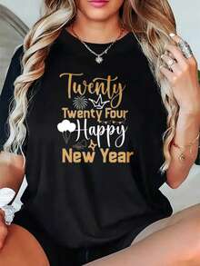 Soft, Breathable, And Lightweight For All-Day Comfort. Women's Black T-Shirt With A Happy New Year 2024 Print, Balloon Wreath Design, And Glitter. Classic Crew Neck With A Relaxed Fit That Flatters All Body Types And Is Easy To Pair With Jeans, Shorts, And Leggings. - 黑色 - 查看 1
