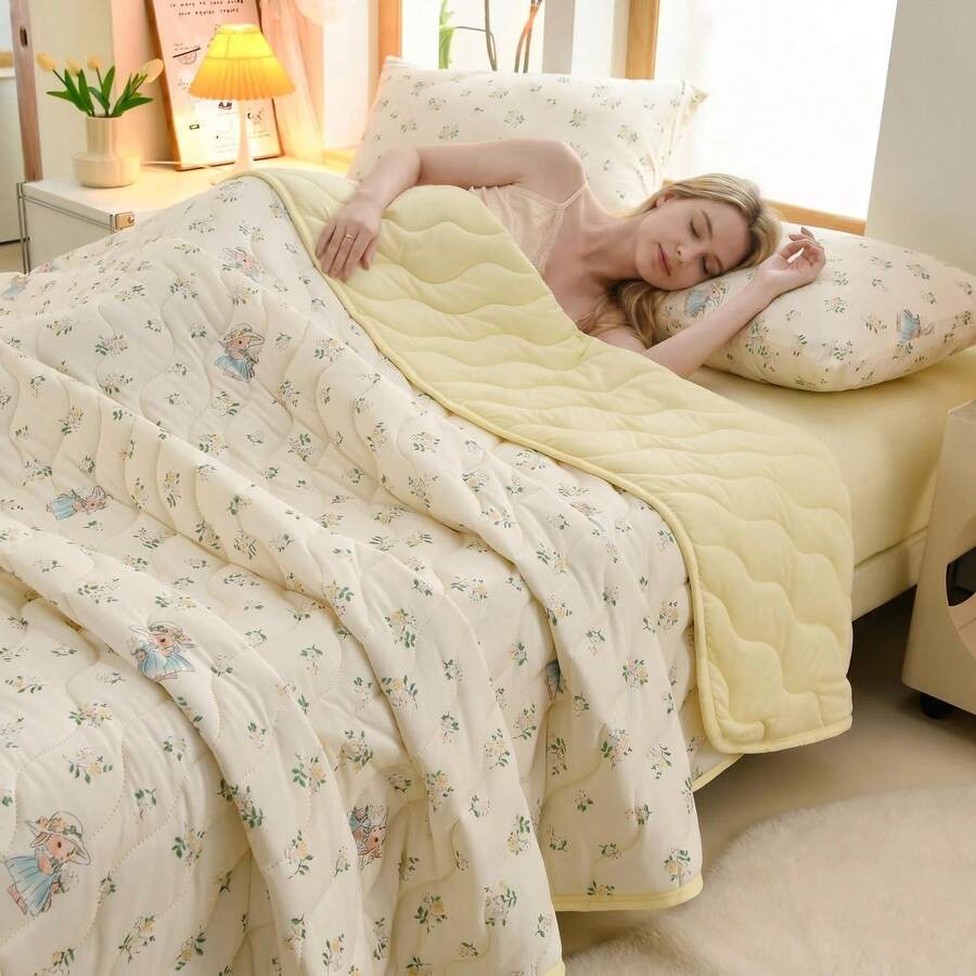 1 buah Selimut Lembut dan Sejuk Motif Bunga Ditsy - Perlengkapan Tidur Ringan untuk Semua Musim dengan Pola Kotak-kotak Bunga Kontemporer, 100% Poliester, Dapat Dicuci dengan Mesin, Untuk Tempat Tidur Tunggal/Ganda, Hotel, Berkemah & Dekorasi Rumah, Perlengkapan Tidur Mewah Hotel | Desain Quilted Modern | Teknologi Soundwave Timbul - MultiWarna - View 1