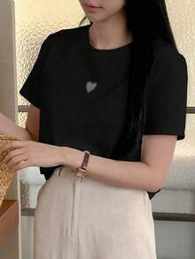 Women's Casual Loose-Fitting Crew Neck T-Shirt With Elegant Hollow Heart Design - Vintage Street Style Unisex Cotton Short Sleeve Crew Neck T-Shirt - 黑色 - 查看 3