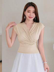 Camiseta de verano para mujer de unicolor con cuello en V cruzado y pliegues ajustados - Beis - Ver 4