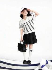 Annil 【撞色條紋T卹】女童夏款翻領小V領撞色條紋微寬鬆學院風上衣 - 輕樂杏 - 查看 2