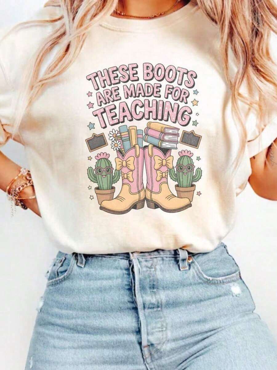 Women's Clothing. These Boots Are Made For Teaching. T-Shirt, Western Cowgirl Teacher T-Shirt, Retro Boho Teacher, Math Teacher Appreciation Gift. Casual And Stylish T-Shirts. Workout Clothes. 100% Cotton, Breathable And Comfortable Women's Shirts. - 白色 - 查看 1