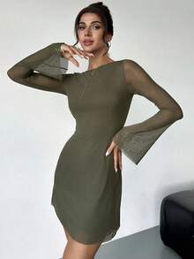 Vestido mini minimalista, elegante y sexy de lunares blanco y negro para mujer, estilo retro con cuello barco, mangas acampanadas, cintura alta y línea A, ideal para primavera/verano, Día de San Valentín - Verde militar - Ver 5