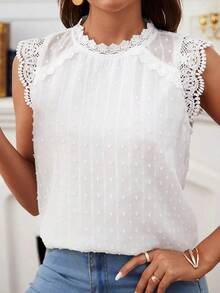 Frenchy Blusa de encaje guipur y lunares contrastantes, prenda de vestir de estilo veraniego, para temporada de bodas, de estilo elegante, de estilo campestre, sin mangas - Blanco - Ver 4
