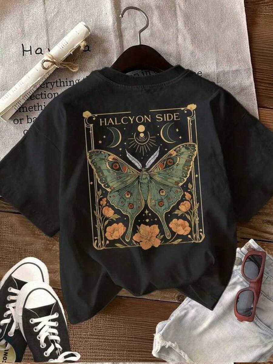 New 2026 Women's T-Shirts, Couple T-Shirts Unique T-Shirt With Artistic Butterfly Design, Modern Bohemian Style, Comfortable, Perfect For Summer, Casual, Size S/M, Black Color, Women's Fashion, 2023. - 黑色 - 查看 1