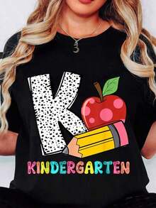 Camiseta para Maestra de Jardín de Infancia con Estampado de Puntos, Manzana y Lápiz, Texto Colorido de Jardín de Infancia - Perfecta para el Regreso a Clases, Ropa de Aula y Atuendos para Maestras. - Negro - Ver 6