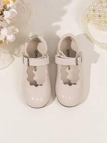 Bailarinas de estilo princesa con puntera redondeada y adorno de volantes para niñas, unicolor - Beis - View 5