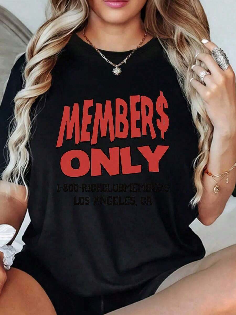 100% Cotton. The Large Text MEMBERS ONLY In The Center Symbolizes Exclusivity And Self-Confidence, Evoking Belonging To A Select Group With Modern Energy And A Strong Attitude. Women's T-Shirt, 100% Soft And Comfortable Cotton. Women's Simple Solid Color T-Shirt, Loose And Slim Fit Casual Short Sleeve - 黑色 - 查看 1