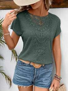 Camiseta de manga corta con hombros caídos de tela de gofre con textura de encaje para mujeres con mangas de murciélago - Verde - Ver 5