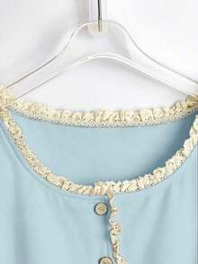 2026 Everyssa Camiseta de mujer con elegante acabado de encaje en contraste de colores, para verano - Celeste - Ver 5