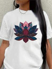 This Lightweight And Durable Short-Sleeved T-Shirt, Featuring A Vibrant Lotus Design, Is Perfect For Wearing At Home, In A Cafe, Or Outdoors, Offering A Comfortable Everyday Wear Experience. Women's Blouses > Clothing - 白色 - 查看 1