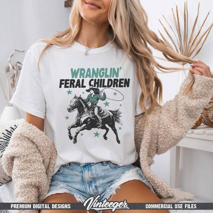 Dealing With Wild Children | Funny T-Shirt Design For Cowgirl Mom Life, Cowboy Rodeo Sublimation, Retro Country Mom Digital Design In PNG - 白色 - 查看 1