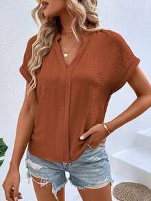 Blusa de mujer de unicolor y cuello en V minimalista de manga corta - Óxido marrón - Ver 6
