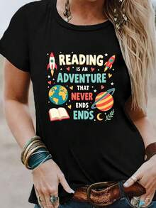 Women's T-Shirt With Infinite Adventure Print - Fantasy Space And Books Design, Round Neck, Short Sleeve, Soft And Stretchy, Casual Style For All Seasons, Gift For Book Lovers, Literary Clothing, Vibrant Colors, Comfortable Printed T-Shirt, Excellent Gift Choice For Women. - 黑色 - 查看 6