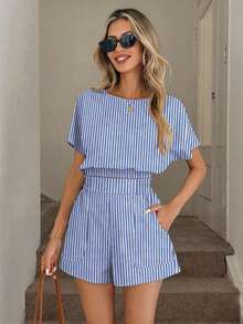 Conjunto de 2 piezas casual y elegante para primavera/verano con blusa de cuello redondo con estampado floral vintage y dobladillo recogido, y shorts con bolsillo con volante en la cintura - Multicolor 11 - Ver 4