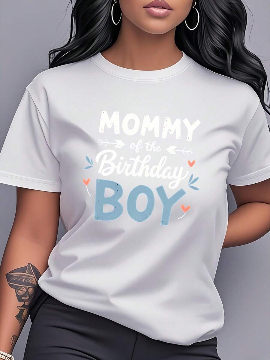 "Mom's Birthday Son" Printed T-Shirt, Short Sleeve, Round Neck, Women's Clothing, Casual And Versatile Style, Highlights Maternal Love, Daily Wear, Mother-Son Set, Birthday Gift, Party Outfit. - 白色 - 查看 1