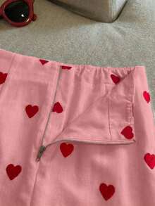 Falda con cierre de cremallera, estampado de corazón, de corte evasé y talle bajo, de estilo coreano y de nueva moda, que estiliza la figura de la mujer - Rosa - Ver 7