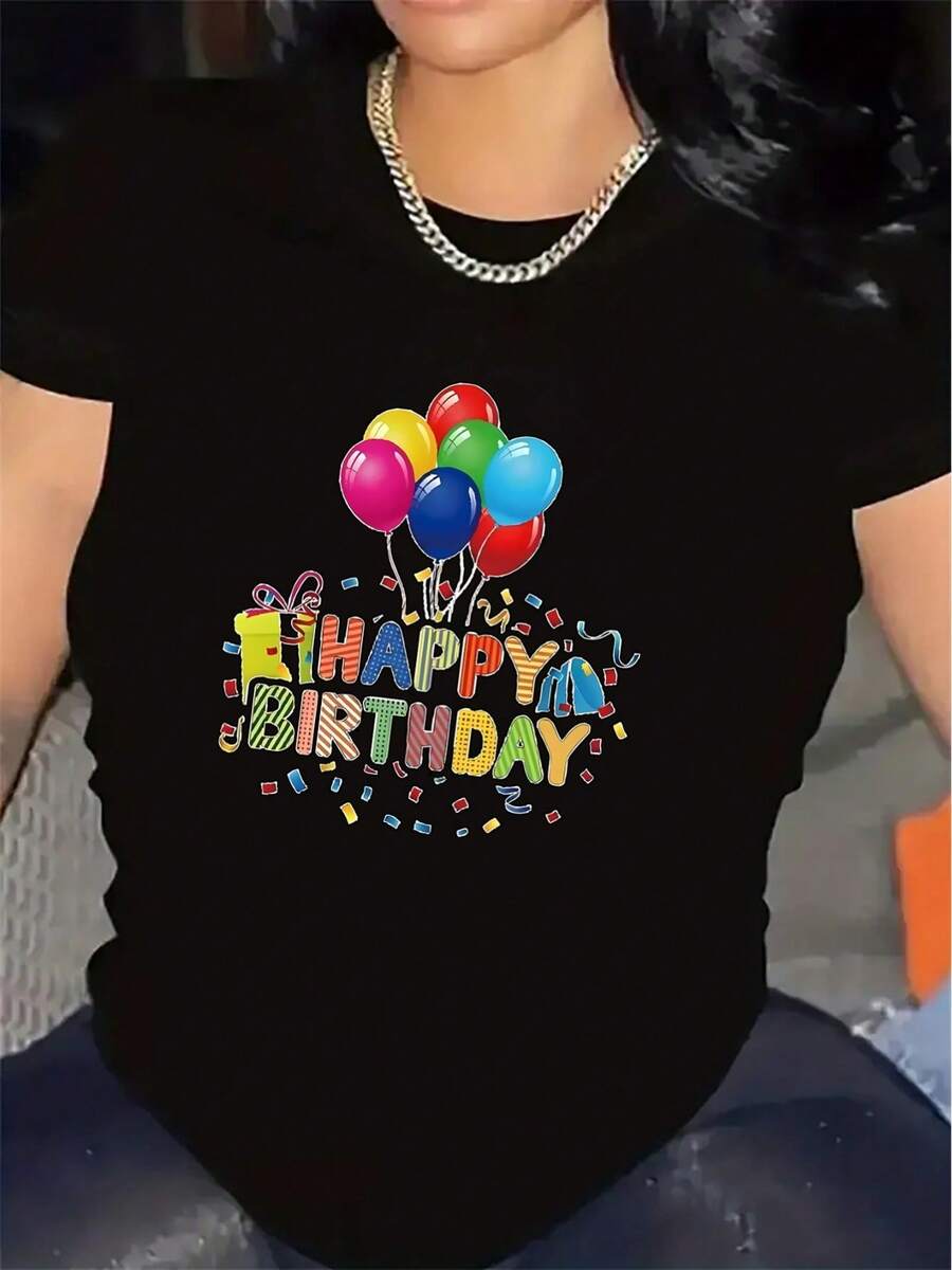 Funny T-Shirt For Sporty Mom, Soccer And Basketball Graphic Tee, Mother's Day Gift, Humorous Print Tee. Lightweight And Durable Short-Sleeved T-Shirt, Designed For Birthday Parties, Made Of Fabric, With Bright Balloons And A Cheerful Birthday Theme, Perfect For Celebrations At Home Or In A Restaurant, Providing A Comfortable Fit For Adults. Soft Fabric Crew Neck, Casual Sportswear For Women. - 黑色 - 查看 1