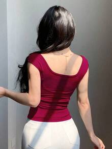 Camiseta de mujer de manga corta ajustada con lazo de espalda descubierta y cordones, de verano - Burdeos 3 - Ver 2