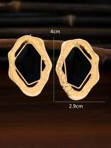 1 Pair Asymmetrical Geometric Shape Stud Earrings, Classic Textured Versatile Daily Wear - Burgundy - View 4