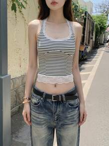 Rikumo 條紋針織面料蕾絲拼接女款吊帶背心休閒夏季款 - 黑白條紋 - 查看 1