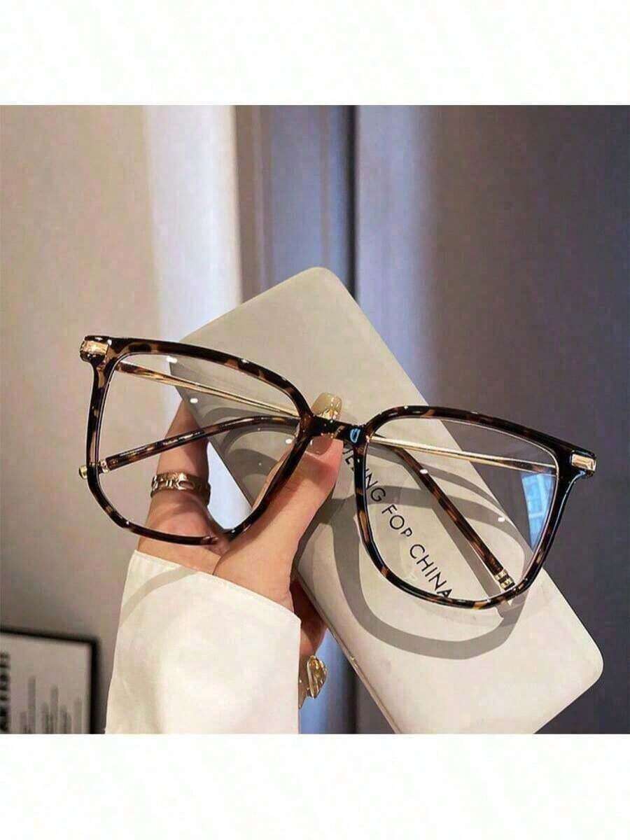 Computer Reading, TV Glasses, Stylish Square Frame, Anti Leopard Small Face Square Cateye Reduce Eye Fatigue On Computers, TVs, Phones, And Games, Suitable Reading/Computer Reading Lense Screen Protector Plain Glasses Lens Glasses,Blue Light Glasses Woman Men Safety Glasses Glasses Computer Gaming Glasses Women Cute Light Weight Red Frame Oversized Non Prescription Small Face Square Eye Reduce Eye Fatigue On Computers, TVs, Phones, And Games, Suitable Computer Lense Screen Protector Plain Glasses Lens Glasses Blue Light Light Blocking Glasses Blue Light Glasses Light Glasses Women Men Light Glasses Glasses Women 99 Blue Light Glasses Woman Blue Light Glasses Women/Men, Fashion Round Frame Ray Computer Gaming Glasses Computer Glasses - Anti Eyestrain & GlareProtection Anti - Đen - Xem 1