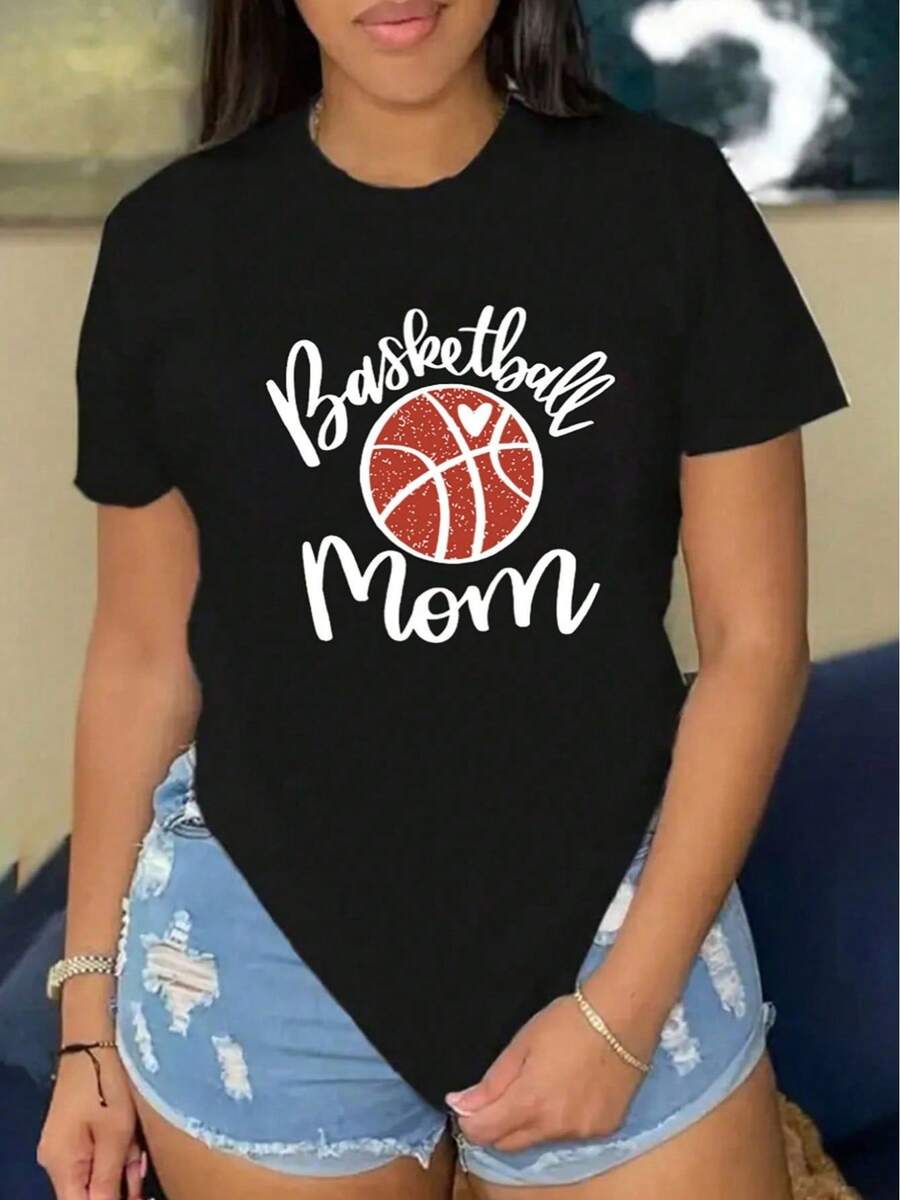 Nueva camiseta de manga corta con cuello redondo holgada para mujer con estampado de baloncesto y corazones, ideal para primavera y verano. - Negro - Ver 1