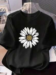 Women's Loose And Modern Floral T-Shirt, Classic Design Of White Daisies On A Black Background, Breathable And Comfortable Short-Sleeved Top, Soft Cotton T-Shirt With Round Neck, Ideal For Casual Outings And Minimalist Fashion Looks. - 黑色 - 查看 5