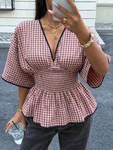 Blusa casual de mujer con cuello en V profundo, ribete de contraste, cintura fruncida, manga corta, adecuada para vacaciones y playa - Rosa - Ver 6
