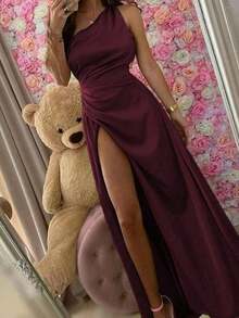 Vestido de verano para mujer , color vino tinto, vestido de fiesta con un hombro, fruncido elástico y abertura, adecuado para el Día de San Valentín, citas, reuniones, fiestas, viajes, vacaciones, playa y otras ocasiones - Burdeos - Ver 2