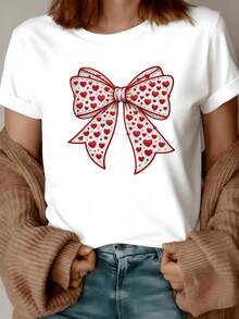 Lazo grande formado por corazones rojos simbolizando ternura afecto y alegría ideal para expresar amor cotidiano camiseta de mujer moderna casual cómoda para uso diario elegante y llamativa - Blanco - Ver 8