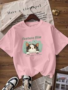 Cute Cat T-Shirt With "Feature Film" Text, Fashionable Short-Sleeved T-Shirt For Spring And Summer 2026, Made In Mexico, 180 Grams. Cartoon Print, Couple Design, Suitable For Indoor Or Outdoor Wear. Crew Neck, Unisex, Ideal For Office And Leisure. One-Pack. - PK-P631577SLNDXZGY609 - 查看 4