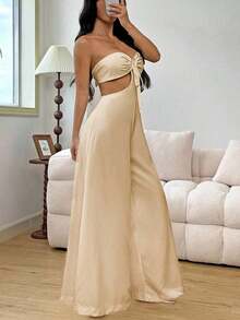 Mono sexy para mujer – Pierna ancha, espalda descubierta, cuello halter con lazo y detalles calados - Caqui - Ver 3