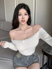 Camiseta ajustada para mujer con hombros descubiertos, con encaje y lazo de contraste, manga larga, top con hombros descubiertos - Blanco - Ver 2