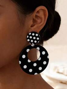1 Pair Fashion Black & White Polka Dot Acrylic Geometric Water Drop Round Dangle Earrings, Suitable For Daily Wear - Black - View 1