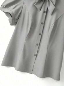 CURVE Blusa de manga de pétalo con lazo decorativo, casual/para el trabajo, talla grande de verano - Gris - Ver 4