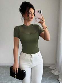 Camiseta de mujer de manga corta con cuello redondo, color liso, efecto transparente y parches, versátil para el verano de 2025 - Verde militar - Ver 5