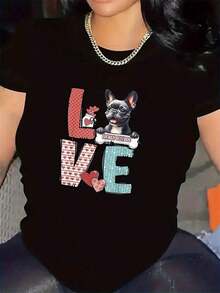 Soft, Breathable, And Lightweight For All-Day Comfort. Short-Sleeve T-Shirt With An Adorable Dog Design. | Comfortable, Durable, Soft Fabric, Ideal For Casual Occasions. Stylish And Lightweight Blouse For Everyday Wear, Crew Neck, Medium-Stretch Fabric, Printed Design. Classic Crew Neck With A Relaxed Fit That Flatters All Body Shapes And Is Easy To Pair With Jeans, Shorts, And Leggings. - 黑色 - 查看 1