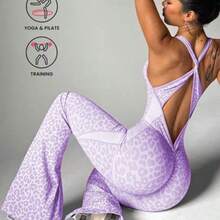 Slayform 1pc Leopard Print Twisted Back Deep V Flare Jumpsuit Leopard Jumpsuit Flared Leggings Jumpsuit Flare Yoga Jumpsuit Pink Leopard Print Jumpsuit Pink Cheetah Print Jumpsuit Flared Cheetah Print Jumpsuit Jumpsuit For Women Workout - Púrpura malva - Ver 1