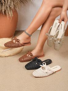 Giày mules kiểu Bohemian mới năm 2026, kiểu dáng rỗng, thoáng khí, có nơ, giày bệt phong cách phương Tây thường ngày, giày cưới, giày thoải mái với quai thun và lỗ thoáng khí, nhẹ, thoáng khí, phù hợp cho các hoạt động hàng ngày như đi chơi, mua sắm, công sở, múa ba lê và các dịp khác. - Màu be - Xem 9