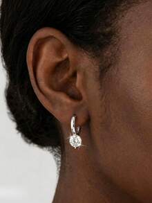 ConiiW 1 Pair 925 Sterling Silver 2 Carat Moissanite Earrings, Minimalist Vintage Classic Fashion Unisex Versatile High Quality, Suitable For Daily Wear, Vacation, Party, Banquet, Mother's Day, Father's Day, Thanksgiving, Christmas, Back To School, Wedding, Birthday, Anniversary, Coming Of Age Ceremony, Prom, Gift For Mother Or Friends, Comes With Gift Box - Silver - View 4
