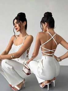 Body elegante y romántico con estampado bohemio y espalda cruzada, adecuado para vacaciones en la playa de Hawái y citas - Blanco - Ver 1