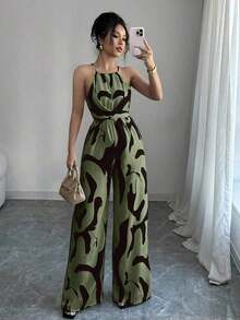 Mono de tela estampada con envolvente frontal para mujer, diseño que define la cintura para usar en ocasiones elegantes, ya sea de fiesta o diario - Verde militar - Ver 1